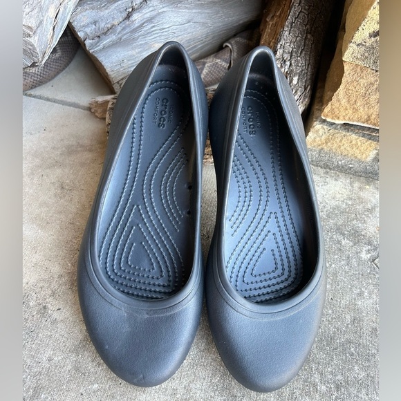 CROCS Brooklyn black Iconic Comfort ballerina style shoe Sz-W8.  A - Picture 2 of 9